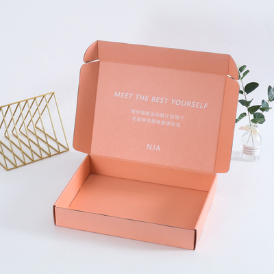 quality Nachgefertigte Giftkisten aus Wellpappe Wiederverwertbar gedruckte Geschenkbox mit Logo für die Versendung factory