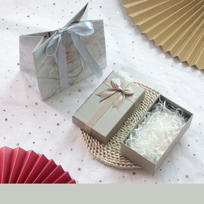Buch-geformtes Pappgeschenk-Verpackenkasten für Lippenstift-Parfüm