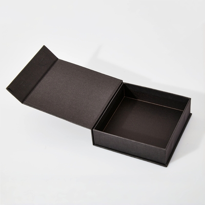 quality OEM Luxus Schwarzes Magnetkartonpapier Flip Top Verpackungskiste Geschenkbox Verpackung factory